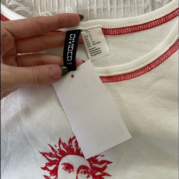 H&M Baby Tee - Picture 4 of 5